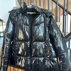 Zara Women's Shiny Black Puffer Coat